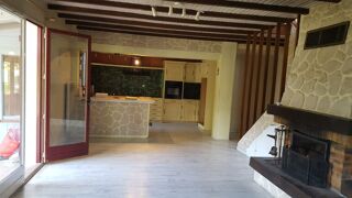  Maison à louer 7 pièces 130 m² Saint julien la vetre