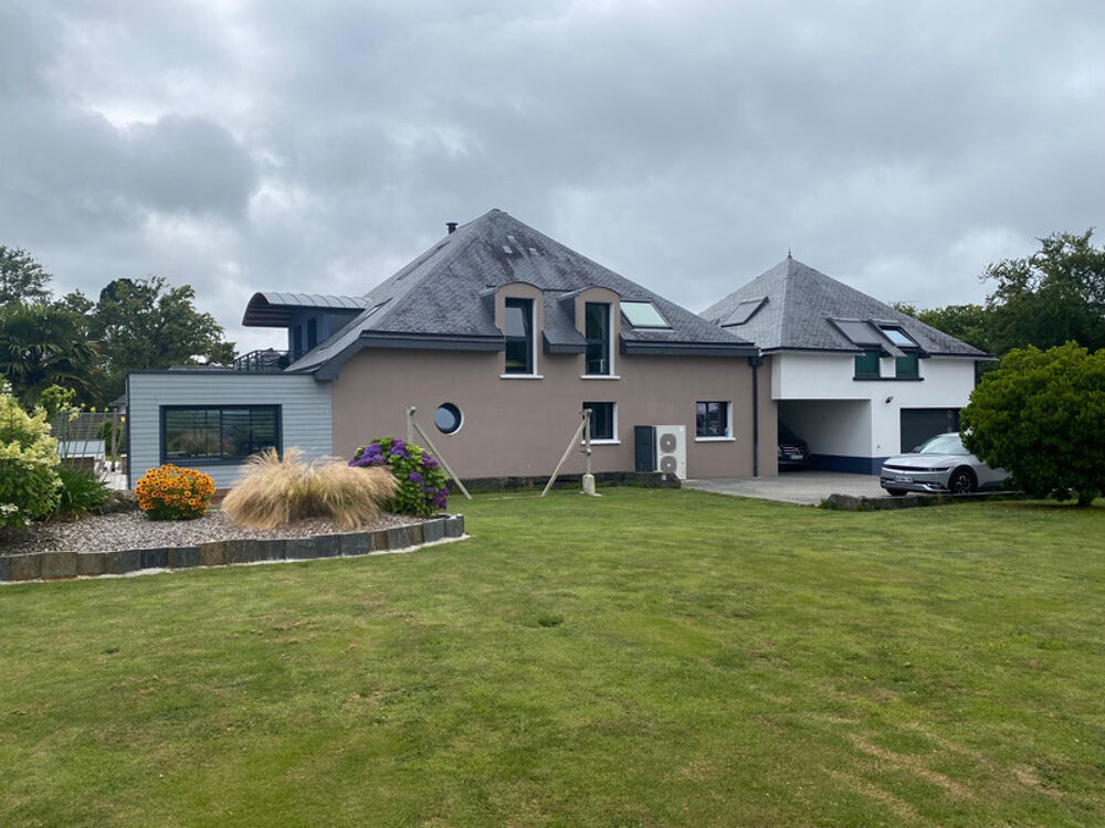 TRES BELLE CONTEMPORAINE 300 M² - 5 CHAMBRES - TERRAIN 2000 M²
