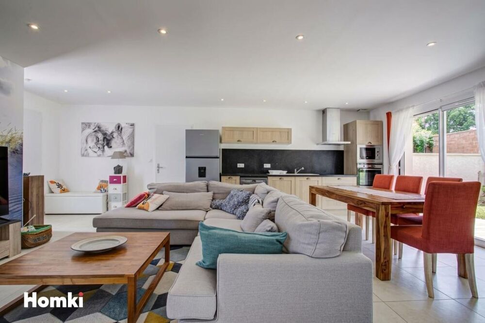 Vente Maison Maison/Villa T4 de 97 m² à Laroque-des-Albères 66740 Laroque des alberes