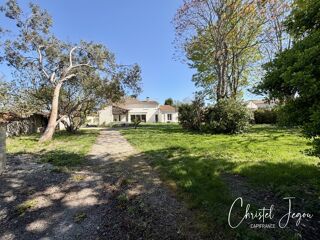  Maison � vendre 8 pi�ces 276 m�