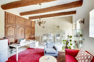  Immeuble à vendre 4 pièces 151 m²
