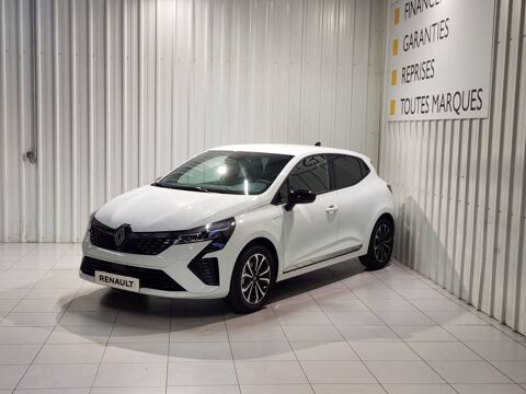 Renault Clio E-Tech full hybrid 145 ch GSR2 Techno 2025 occasion Morlaix 29600