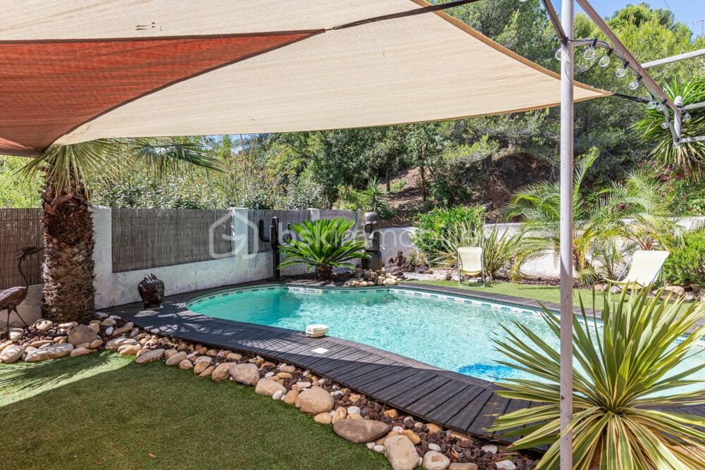 Maison 6 pièces 125 m² · à Hyeres · 125 m² · 835 000 €