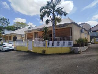  Villa à louer 4 pièces 110 m²