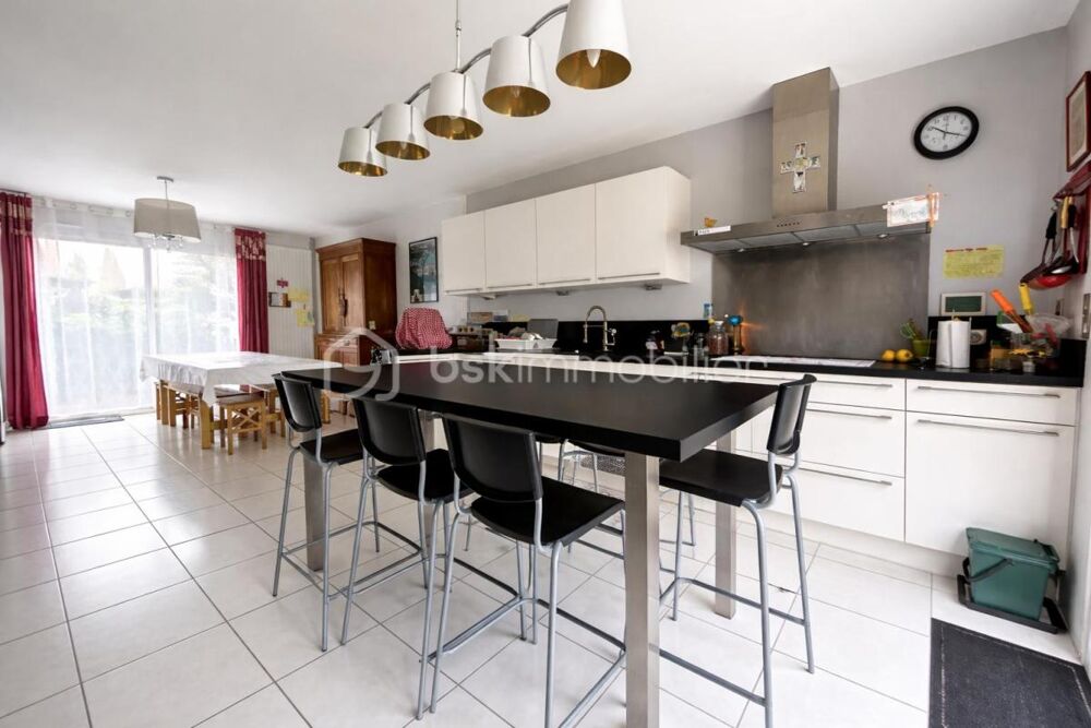 Vente Maison Maison moderne à Sens quartier Moulin à Tan à côté du centre ville Sens