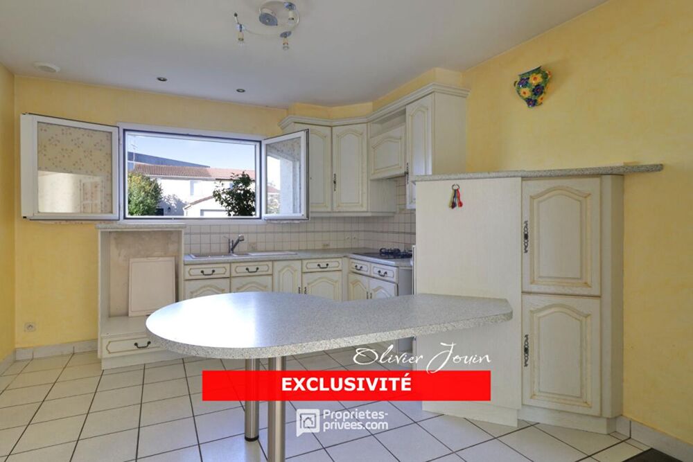 Vente Maison Maison de plain pied Cholet 6 pièce(s) 100 m2 Cholet