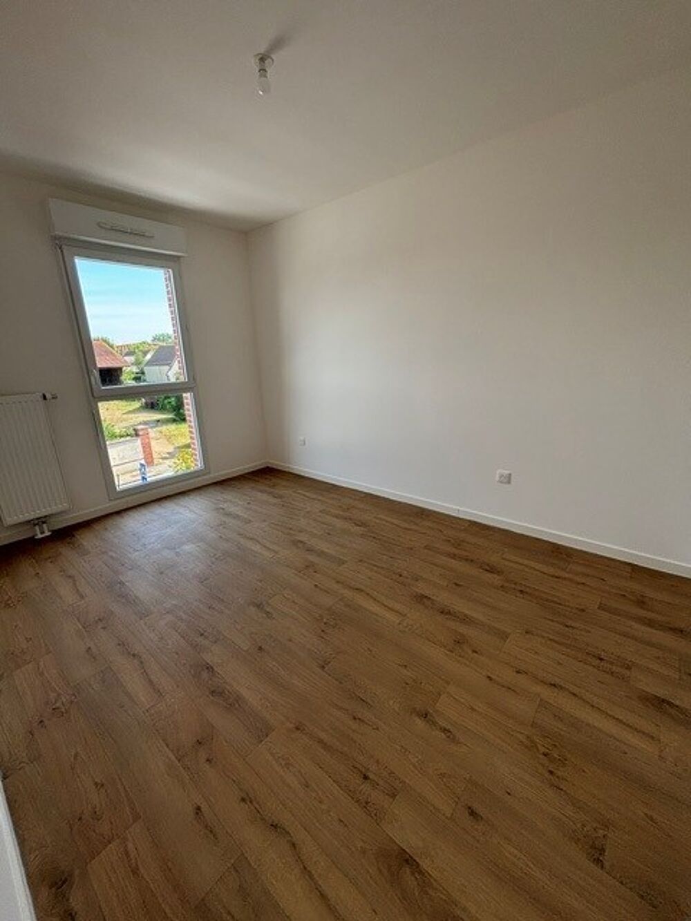 T2 neuf avec balcon et parking à Mainvilliers
