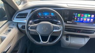 MULTIVAN T7 1.4 eHybrid 218 DSG6 Life - 7 places Automatique 2024 occasion 94800 Villejuif