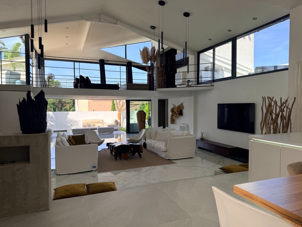 Vente Maison Loft Contemporain aux volumes remarquables Sainte maxime
