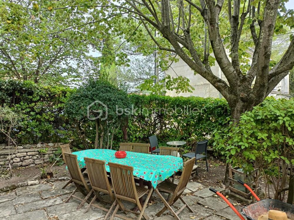 À vendre : Charmante maison de village à Villevieille