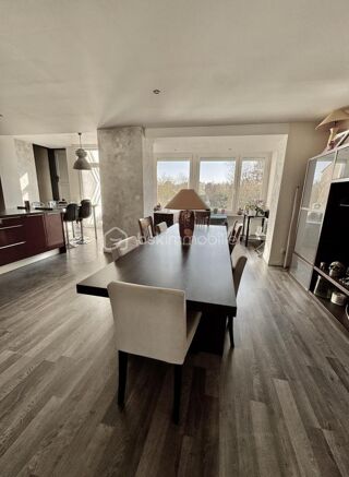  Maison � vendre 10 pi�ces 250 m�