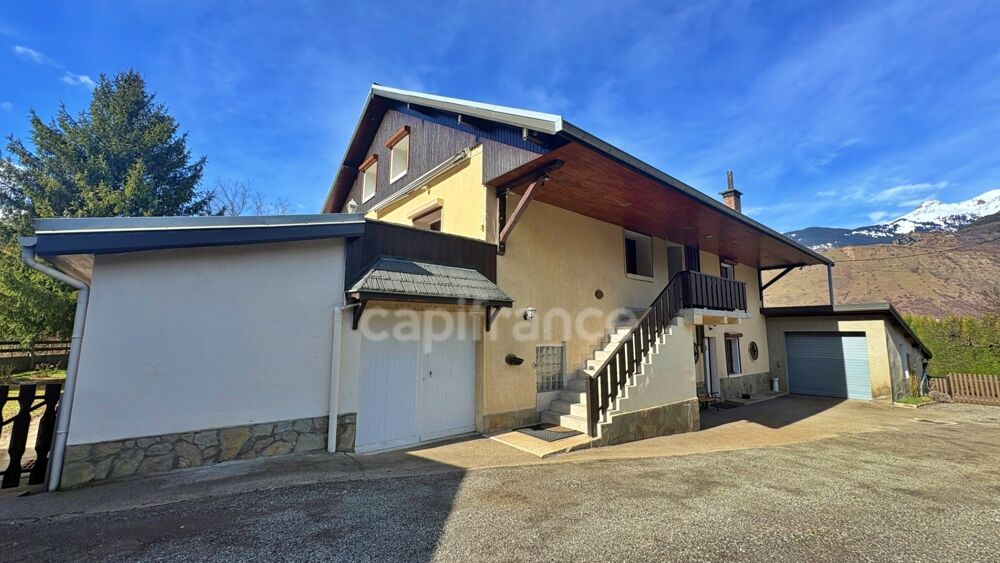 Vente Maison Maison à vendre Individuelles (73), Terrain clos, Sans vis à vis, Commodités à proximité Saint jean de maurienne