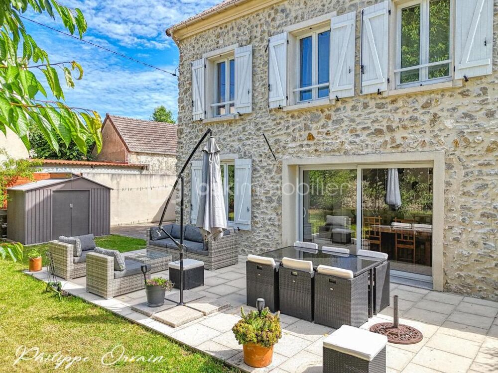 Vente Maison Maison entièrement rénovée avec jardin et garages Vemars