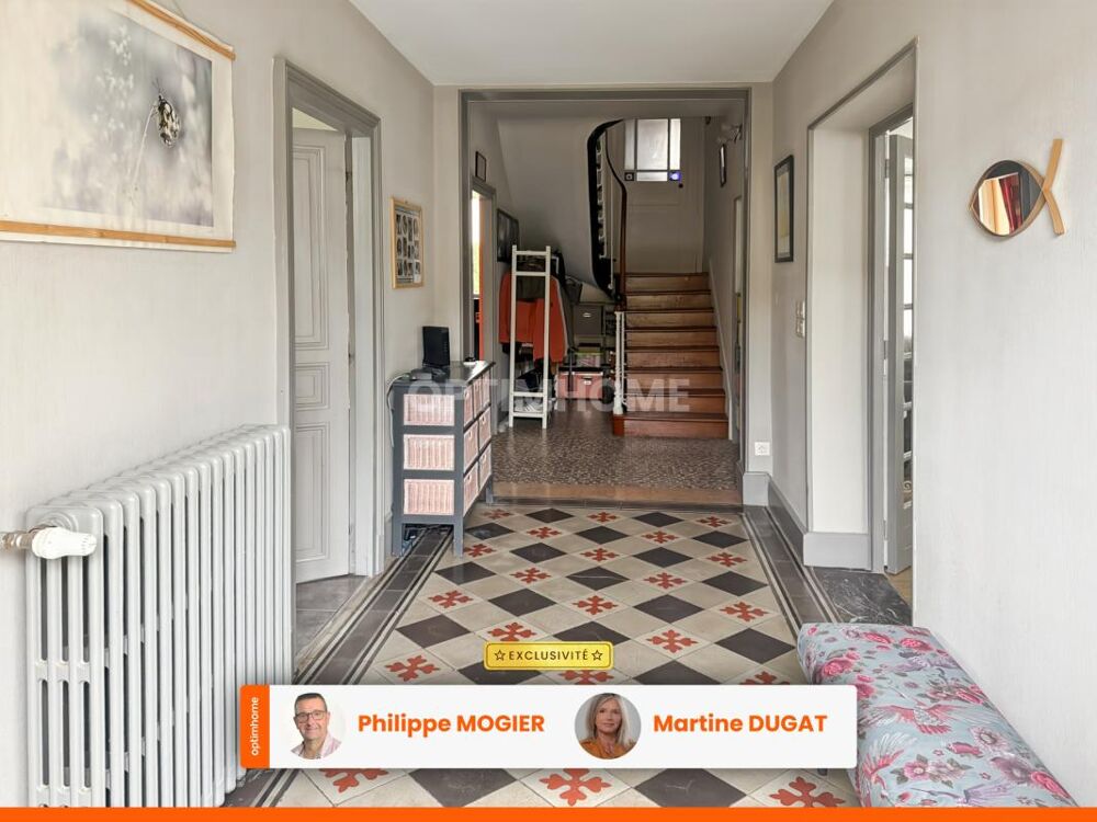 Vente Maison Maison de ville 11 pièces, 7 chambres, garages, CUSSET (03) Cusset