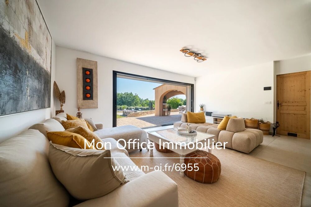 à vendre  Propriété/château Éguilles (13510)