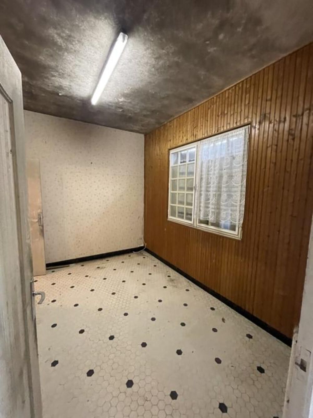 Maison à vendre 2 pièces (79)