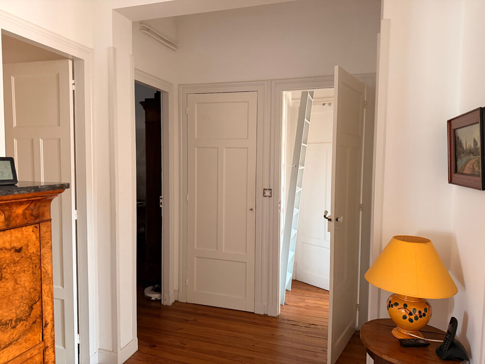 BAYONNE SAINT-ESPRIT  UN T4 DE CARACTÈRE ET 57 M² DE COMBLES POUR VOIR PLUS GRAND
