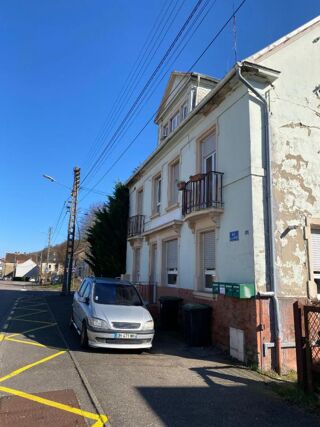  Immeuble � vendre 15 + pi�ces 273 m�