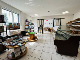  Immeuble � vendre 12 pi�ces 342 m�