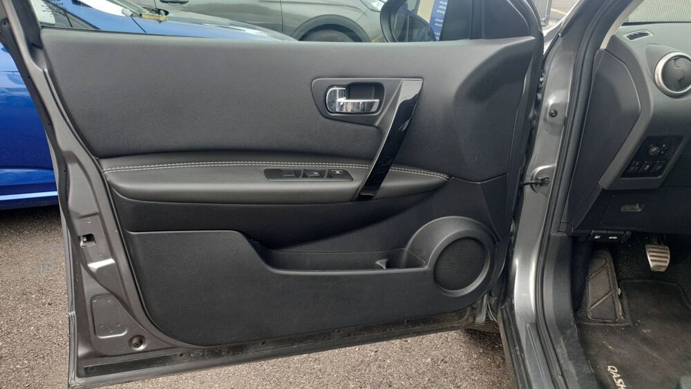 Qashqai 1.6 dCi 130 N-Connecta 2013 occasion 63000 Clermont Ferrand