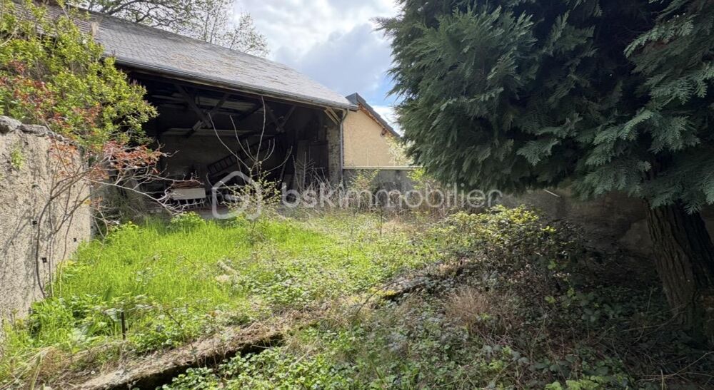 LA MURE - Appartement 3 pièces 90 m² avec jardin à rénover