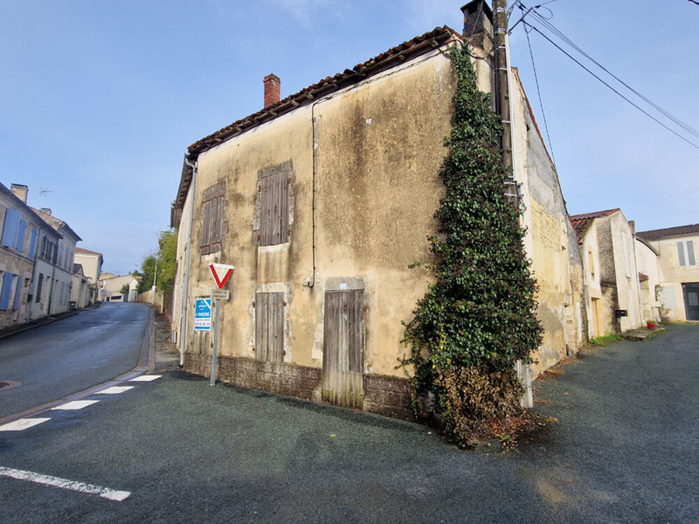 Maison à vendre 3 pièces TONNAY BOUTONNE (17)