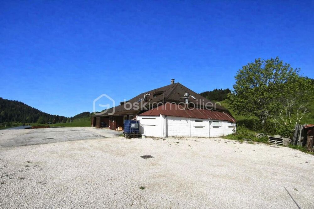 Vente Ferme ferme de 303 m2 Premanon