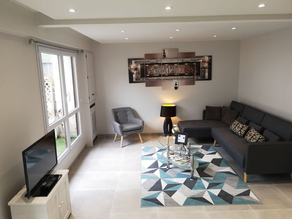 Location Appartement Appartement de 70m2 à louer sur Courbevoie Courbevoie