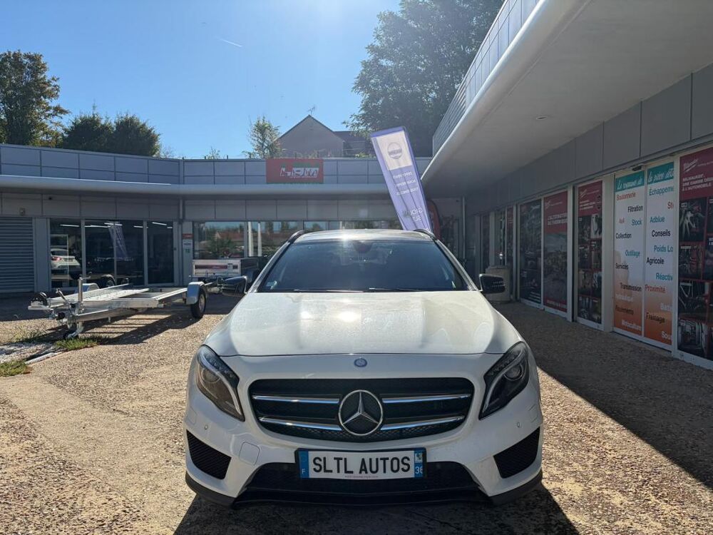Classe GLA 220d 177 Ch 4 Matic FASCINATION AMG Garantie 6 Mois / Repris 2016 occasion 36300 Le Blanc