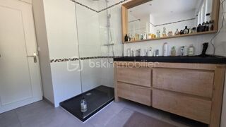  Maison � vendre 9 pi�ces 230 m�