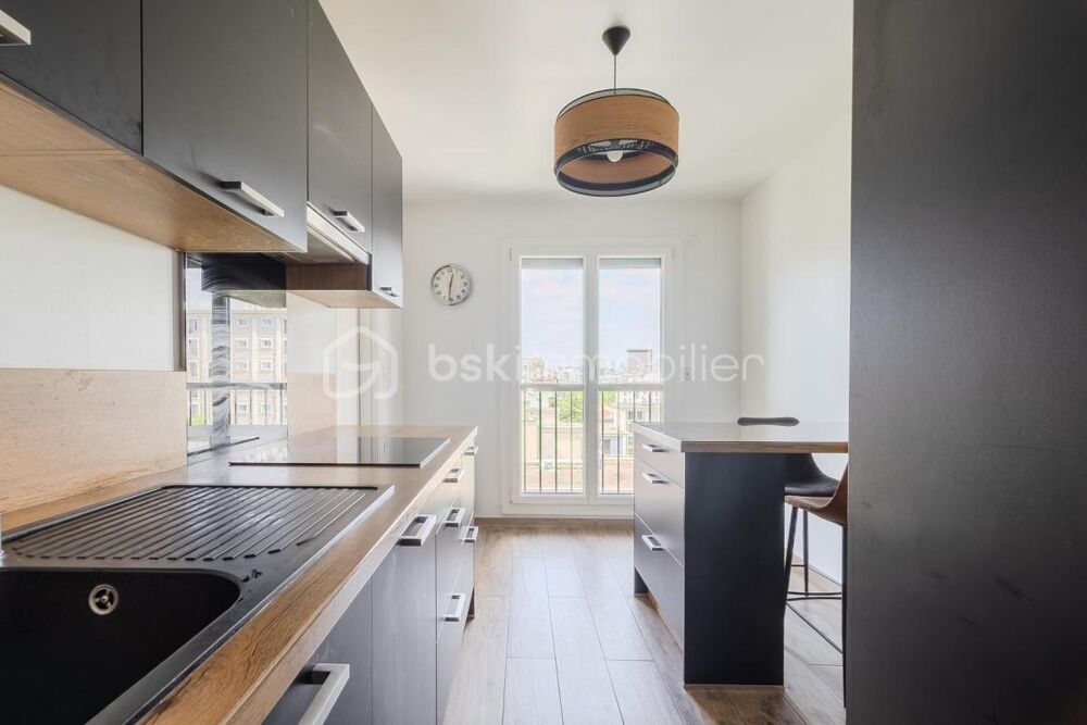 à vendre  Appartement Pantin (93500)