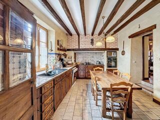  Maison � vendre 9 pi�ces 221 m�