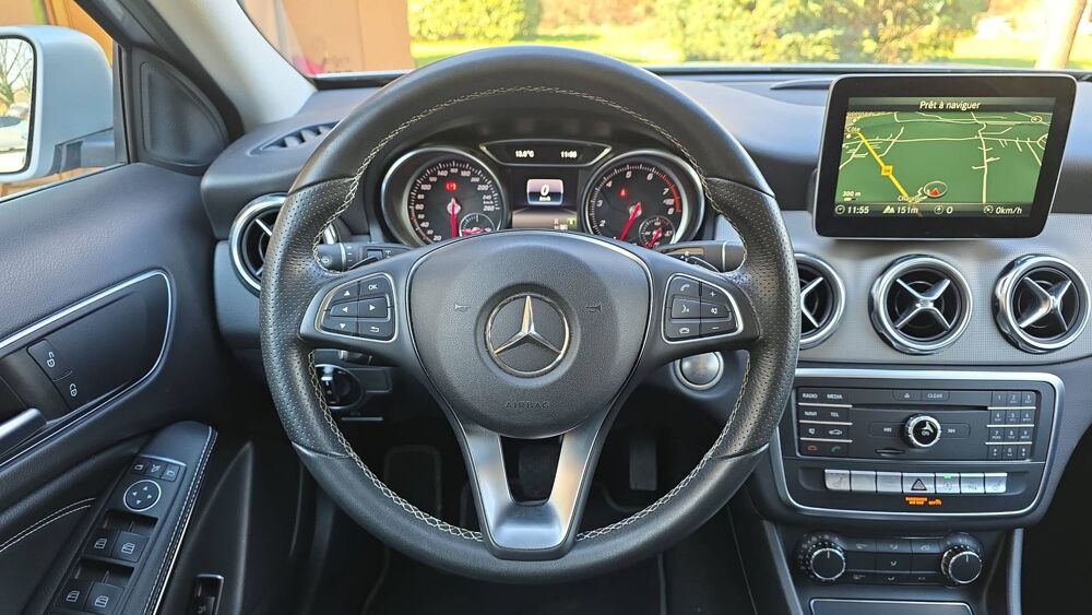 Classe GLA 200 156 7G-DCT Sensation 2017 occasion 82000 Montauban
