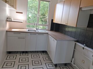  Appartement à louer 3 pièces 60 m²