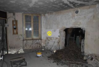  Immeuble à vendre 6 pièces 150 m²