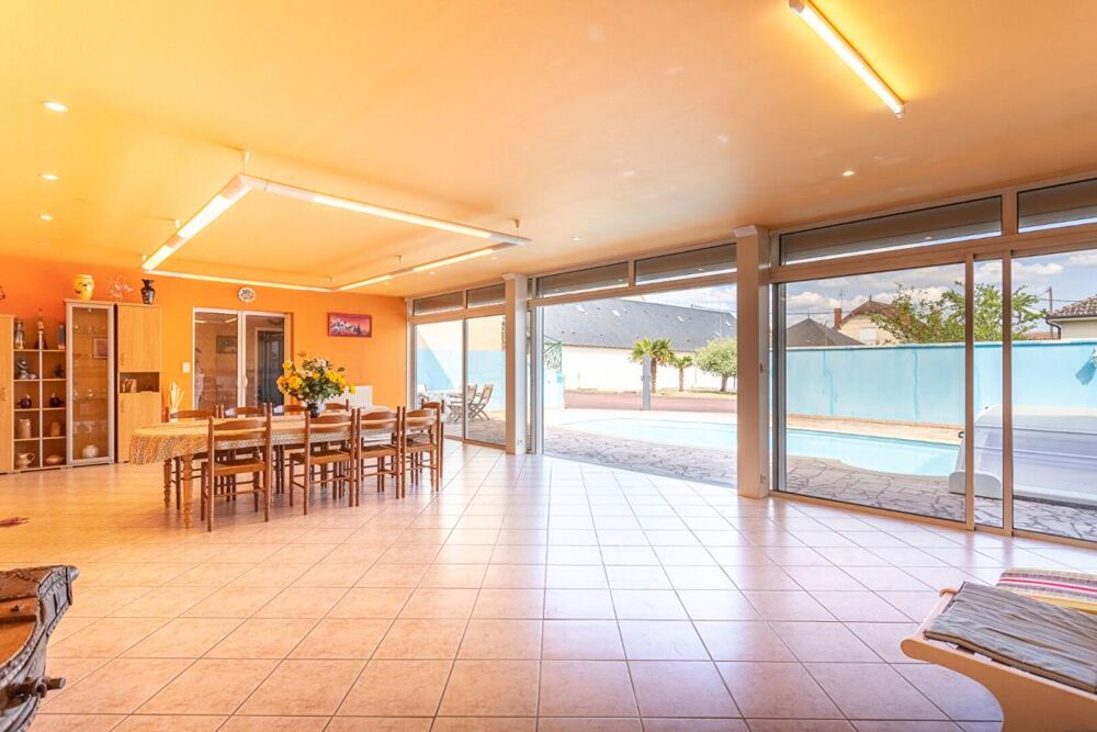 Maison Villefranche Sur Cher 11 pièces 320 m2