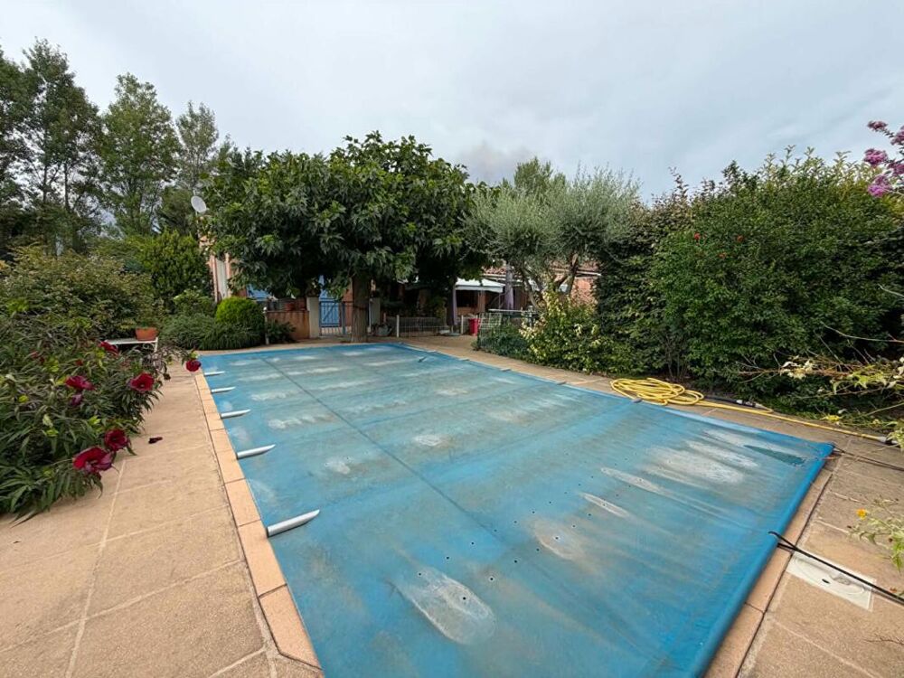 Vente Maison Maison Brignoles 4 pièce(s) 145 m2 Brignoles