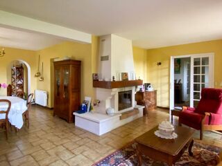  Maison à vendre 13 pièces 285 m²