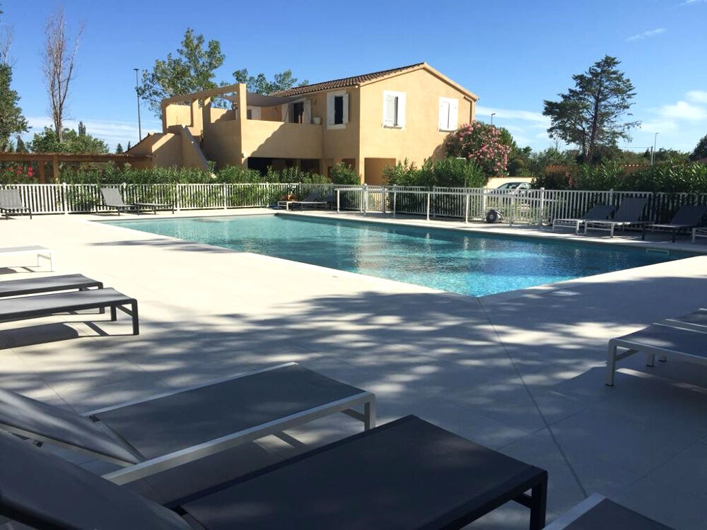 Vente Maison Bastidon 32m avec patio privatif, piscine, pkg Saint remy de provence