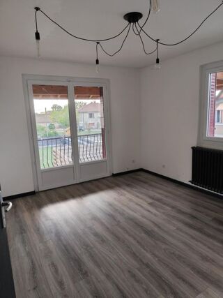  Maison à louer 6 pièces 135 m² Le plantay