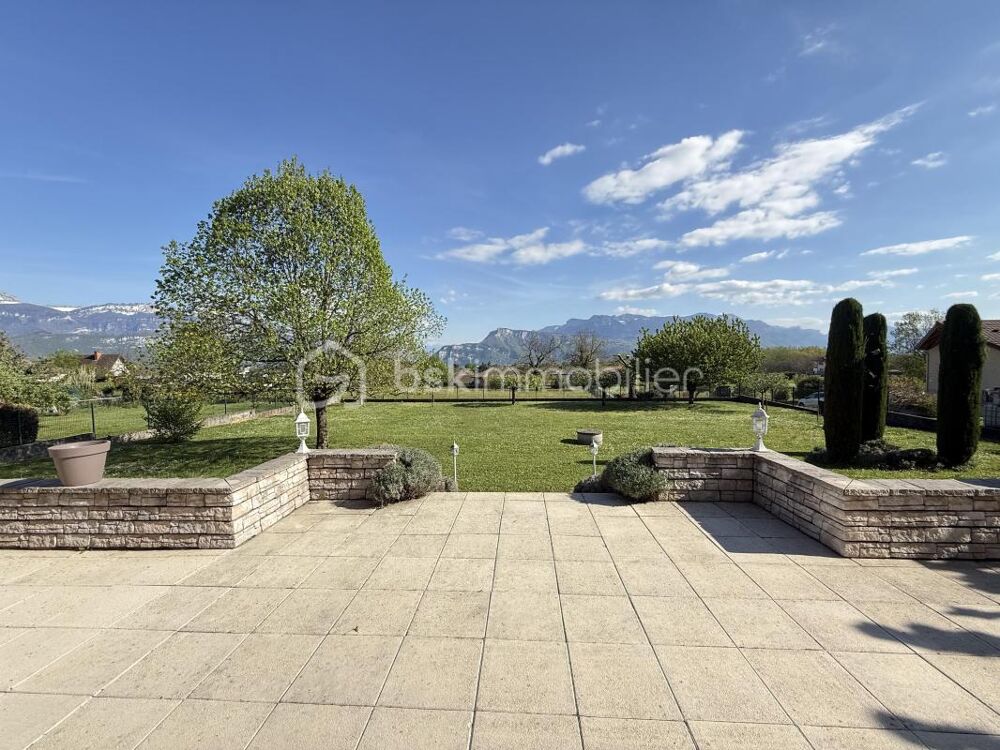 � vendre  Maison Saint-Cassien (38500)