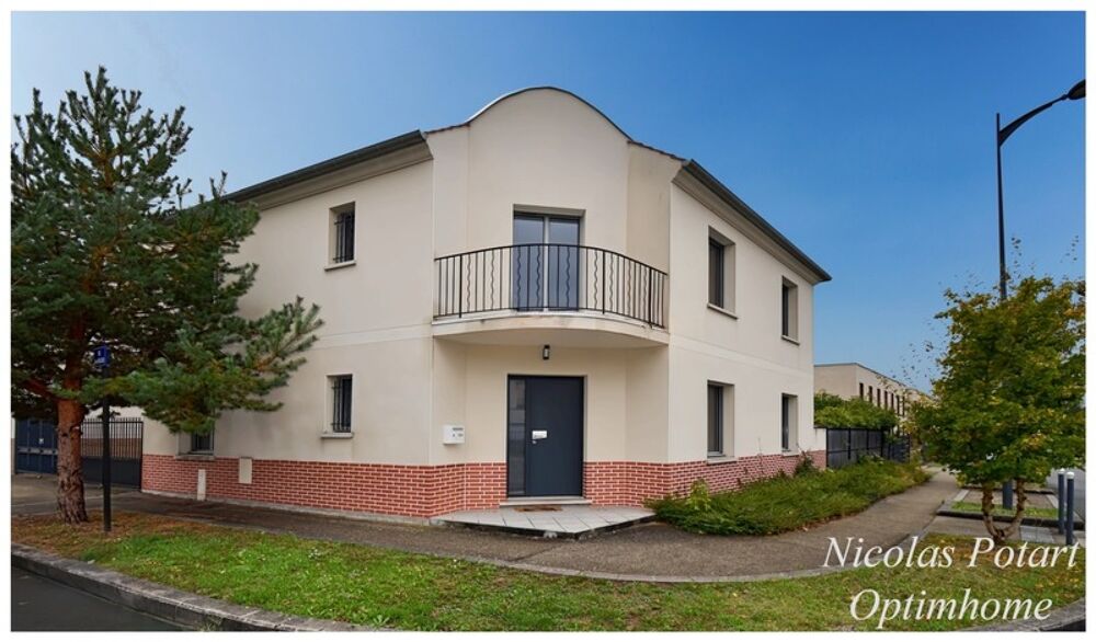 Superbe Maison Contemporaine à Compiègne avec Jardin et Salle de Cinéma