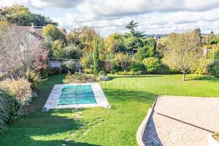  Maison � vendre 8 pi�ces 270 m�