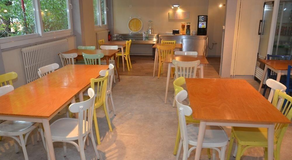 Vente Immeuble Dpt Rhône (69), 5 mn de Villefranche sur Saône - ACTIF 700 M² À FORTE VISIBILITÉ – IDÉAL INVESTISSEURS & EXPLOITANTS (69830) Villefranche sur saone