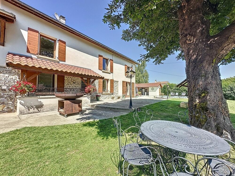 Maison à vendre 10 pièces MONTCARRA (38)