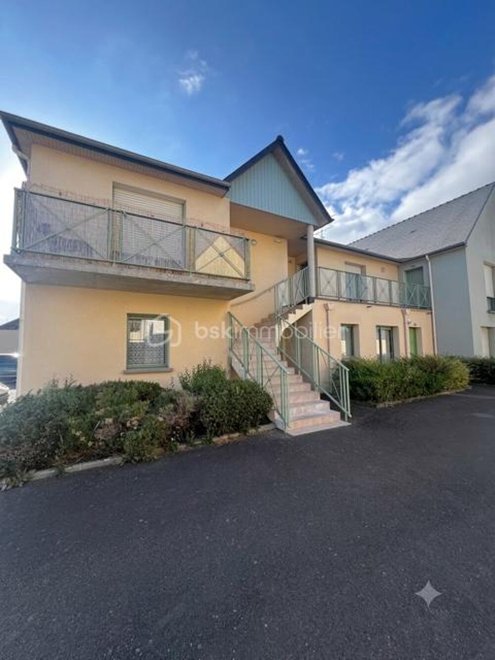 ? TITRE D'ANNONCE Appartement T2 de 50 m² avec balcon et dépendance  Spécial Investisseur (Rentabilité immédiate)