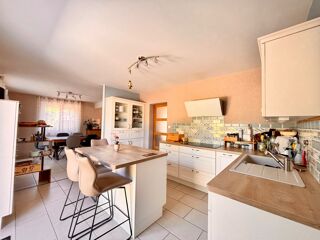  Maison à vendre 7 pièces 179 m²