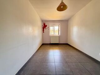  Maison à vendre 6 pièces 2115 m²