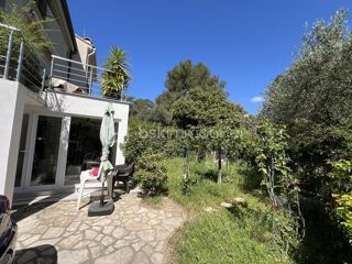  Villa à vendre 9 pièces 180 m²