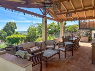  Propri�t�/ch�teau � vendre 8 pi�ces 190 m�